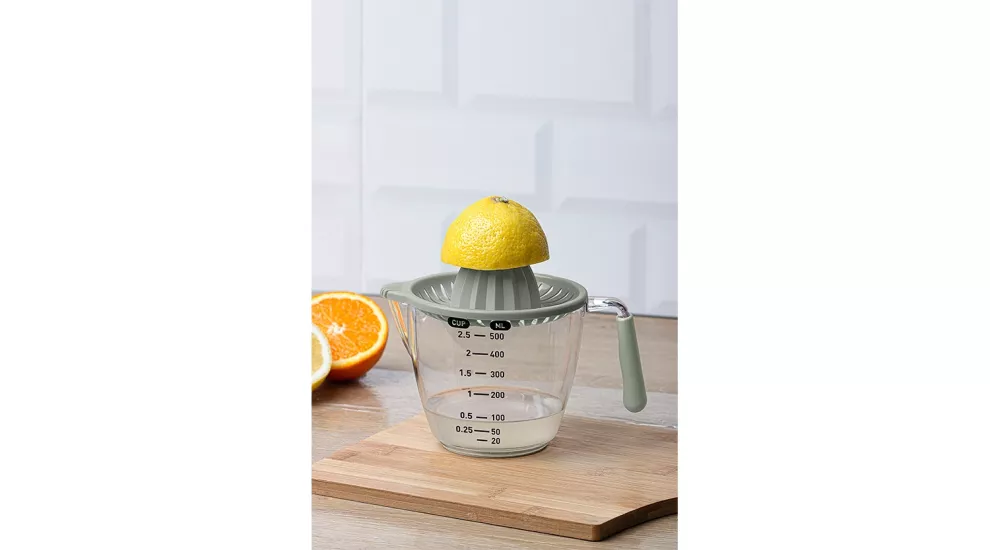 Ölçülü Narenciye Sıkacağı 500 ml.