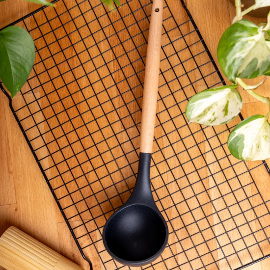 Bambu Saplı Silikon Kepçe